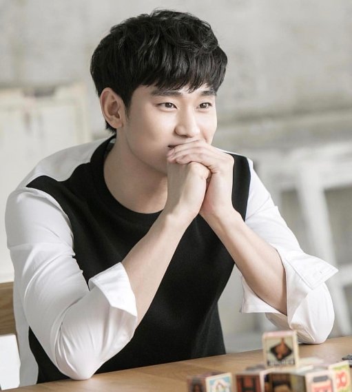 Actor-Kim-Soo-hyun